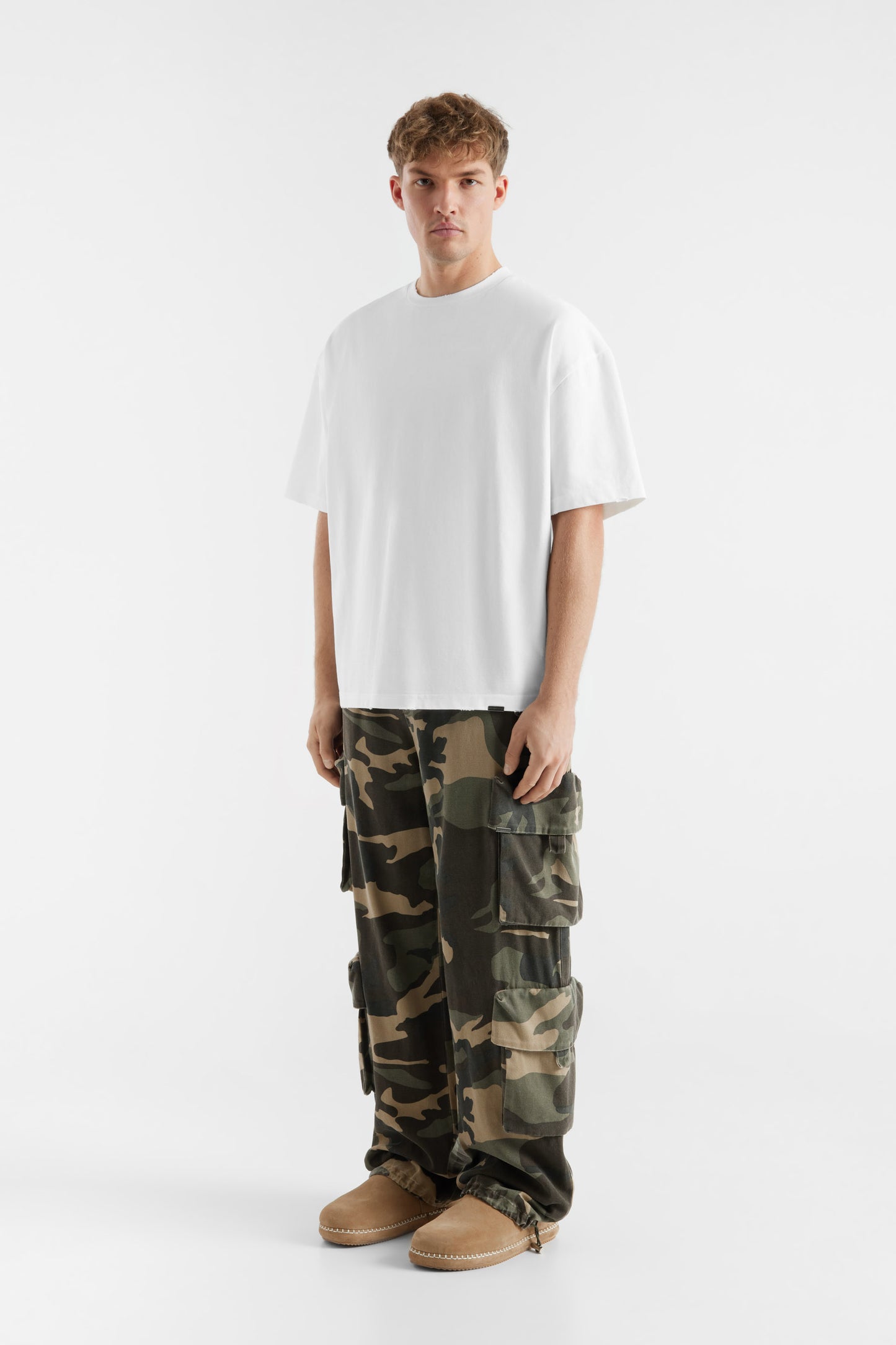 Makani | Off-White